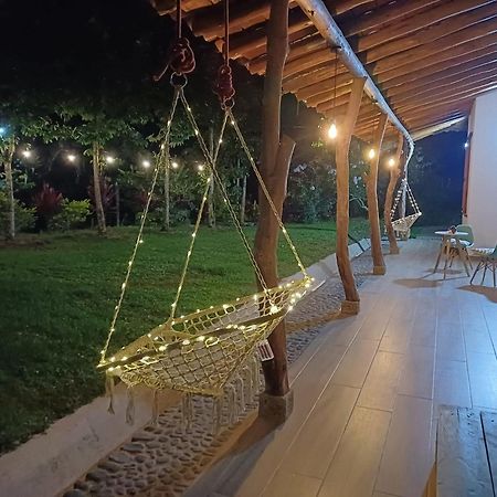 Caminos Alojamiento Jardin Kültér fotó
